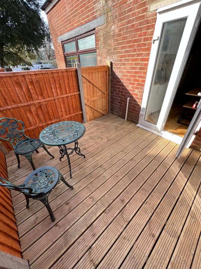 Flat 8, 10 St Johns Apartment Bournemouth Exterior foto